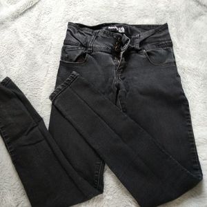 Black Skinny Jeans
